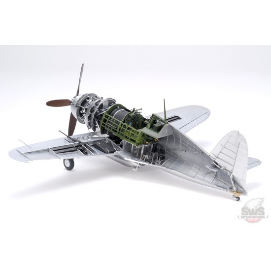 1/32 Imperial Japanese Navy Fighter Aircraft Mitsubishi J2M3 Raiden 1/32 Imperial Japanese Navy Fighter Aircraft Mitsubishi J2M3 Raiden