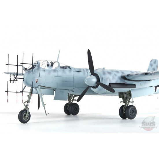 1/32 Heinkel He 219 A-0 UHU 1/32 Heinkel He 219 A-0 UHU