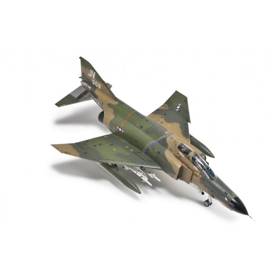 1/48 McDonnell Douglas F-4E Early Phantom II 1/48 McDonnell Douglas F-4E Early Phantom II