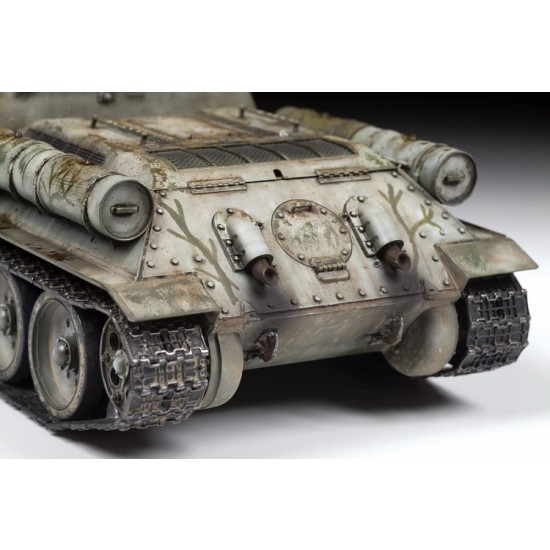 1/35 Soviet Self-propelled Gun Su-122 1/35 Soviet Self-propelled Gun Su-122