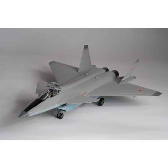 1/72 Russian Multi-Role Fighter Mikoyan MiG-1.44 1/72 Russian Multi-Role Fighter Mikoyan MiG-1.44