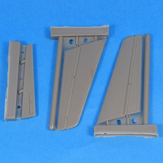 1/48 North American FJ-2 Fury Corrected Tail Surfaces for Kitty Hawk kits