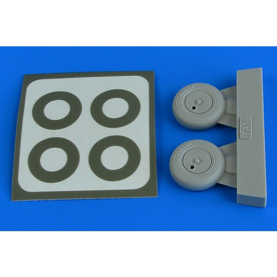 1/48 Spitfire Mk.I Wheels (With Covers) & Paint Masks for Tamiya kits