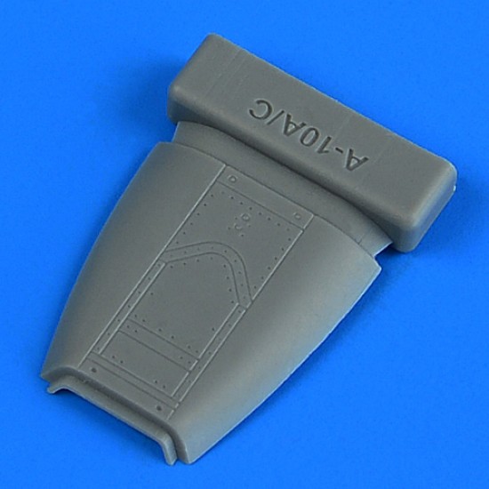 1/72 A-10A/C Thunderbolt II Closed Fuel Access Panel Early Version for Great Wall Hobby kits