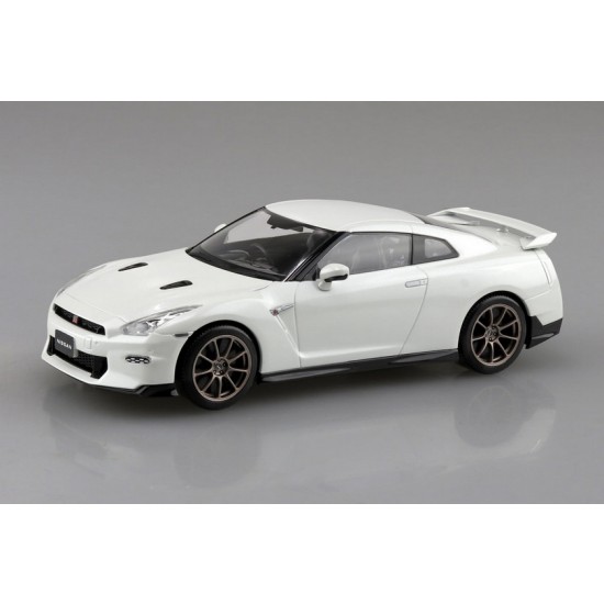 1/32 Snap Nissan R35 Nissan GT-R 2024 (Brilliant White Pearl)