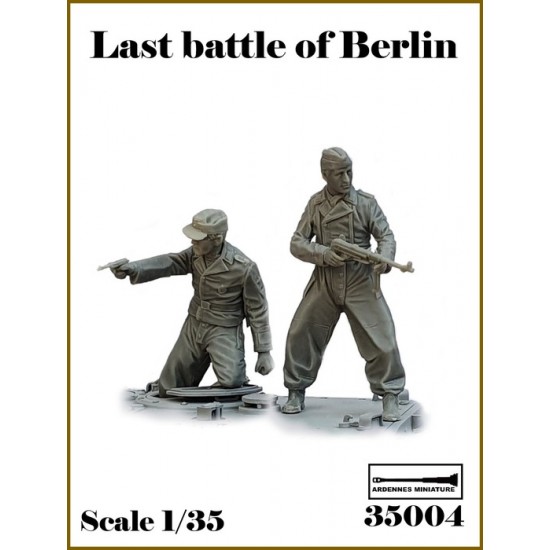 1/35 Last Battle of Berlin - WWII German Panzer Crewmen (2 figures)