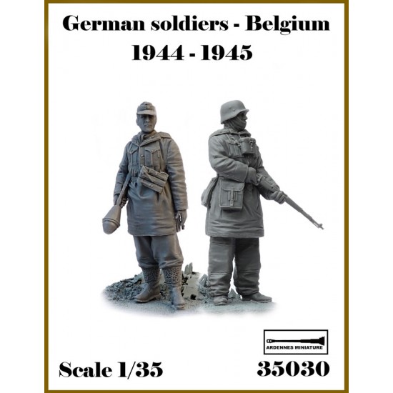 1/35 German Soldiers, Belgium 1944-1945 (2 figures)