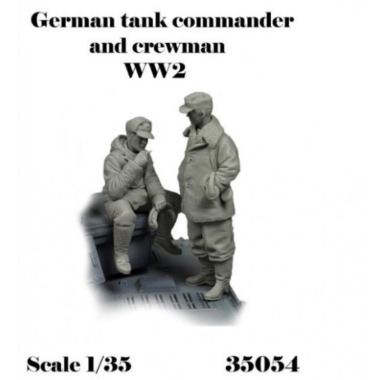1/35 WWII German Tank Commander & Crewman (2 figures)