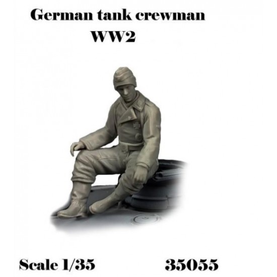 1/35 WWII German Tank Crewman