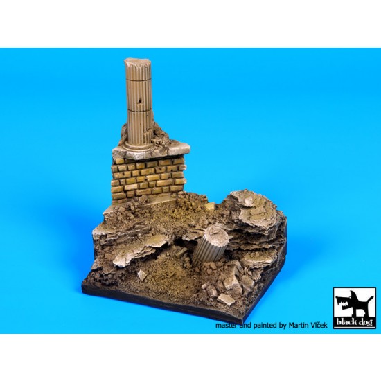 1/35 Small Column Section Diorama Base (Size: 80x60mm)