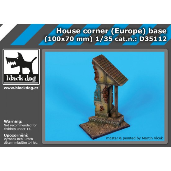 1/35 House Corner (Europe) Diorama Base (100 x 70mm)