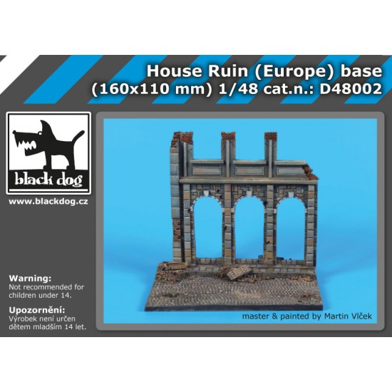 1/48 House Ruin (Europe) Base (160 x 110mm)