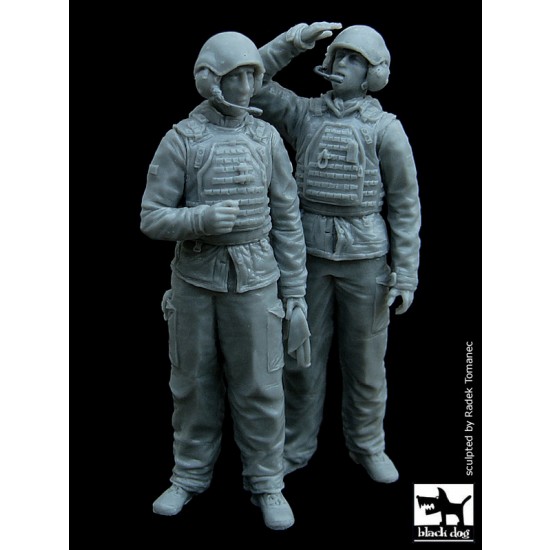 1/35 British Army Tank Crew in Afghanistan (2 figures)