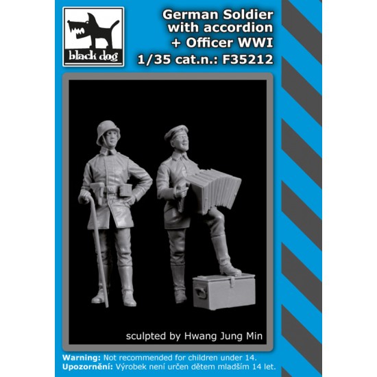 1/35 WWI German Soldier with Accordion & Officer (2 figures)