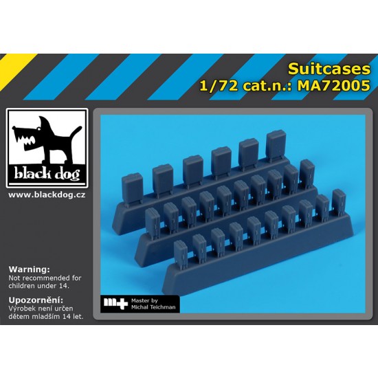 1/72 Suitcases