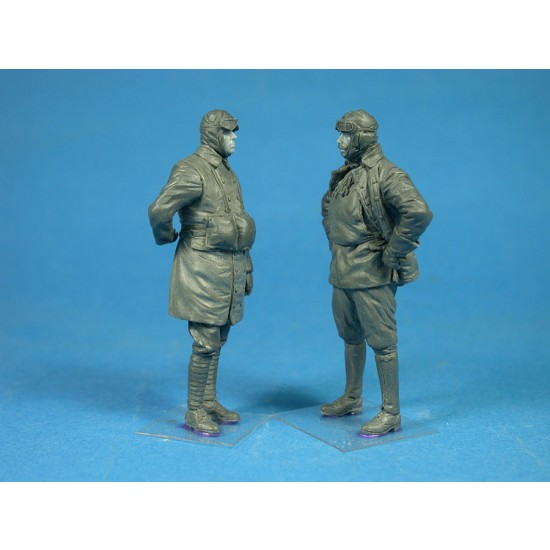 1/32 German Naval Crews (2 Figures)
