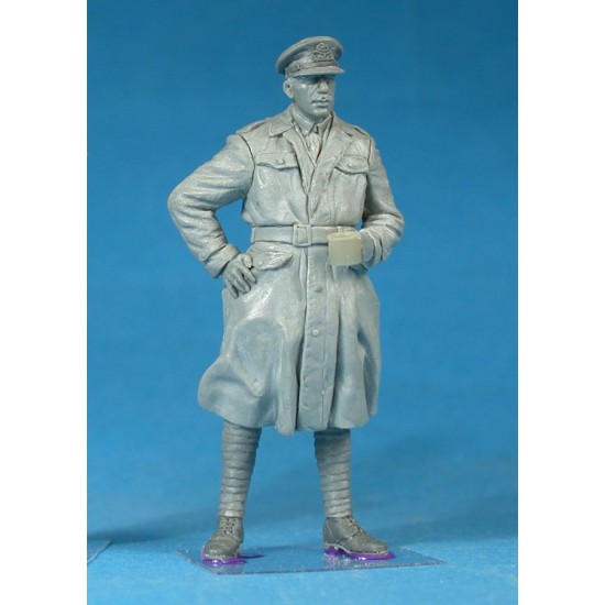 1/35 British Armoured Car Division Officer On Tea Break