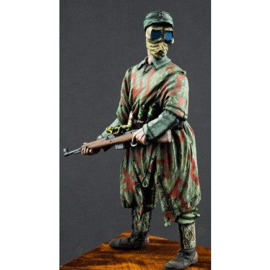 1/35 German Sniper, Street Fight 1946