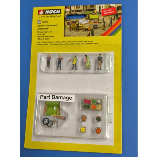 HO Scale Themed Figures Set (defect: fruit barrow roof support cracked)