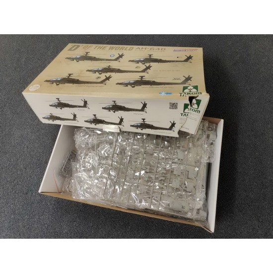 1/35 'D' of The World - AH-64D Attack Helicopter [Limited Edition] (box damaged)