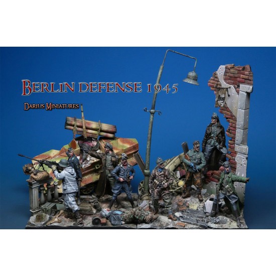 1/35 Berlin Defence 1945 (Figures &Vignette)