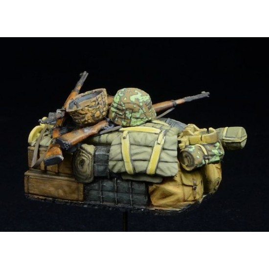 1/35 8cm Granatwerfer 34 Stowage Set for Rickshaw/AFV