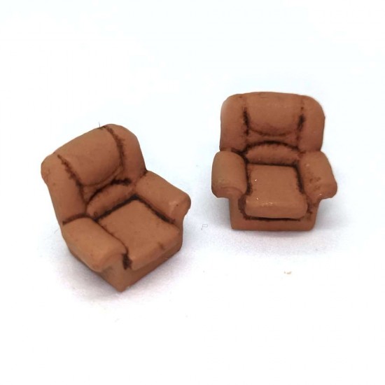 1/72 Miniature Furniture Armchairs Type 2: Classic Leather Armchairs (2pcs)