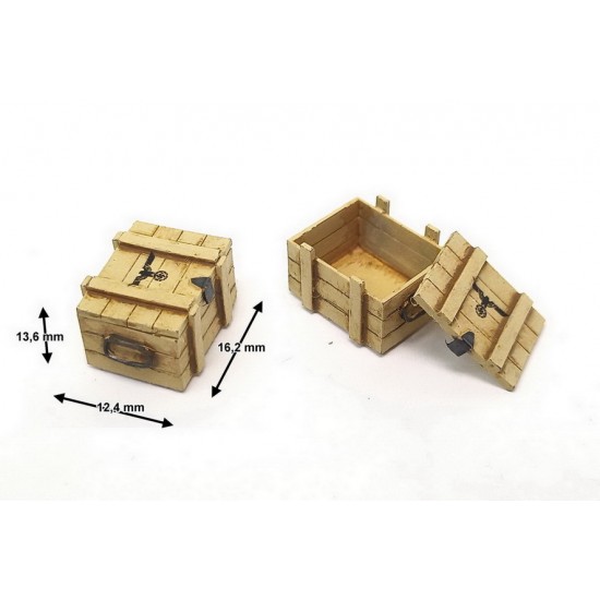 1/35 Wooden Box #3 (Iron Handles)