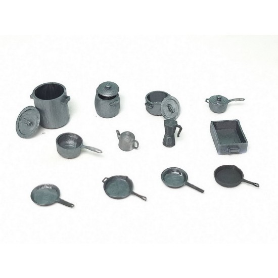 1/35 Miniature Pots, Tea/Coffee Maker and Pans