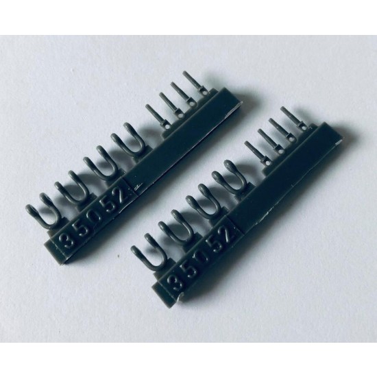 1/35 Shackles for Panther and Jagdpanther (8pcs)
