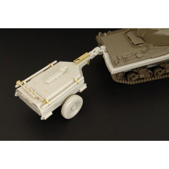 1/48 Crocodile M4 Sherman Conversion Set