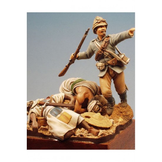 54mm Scale Sudan 1885 - British Camel Corps Soldier & Dead Derviches (3 metal figures)