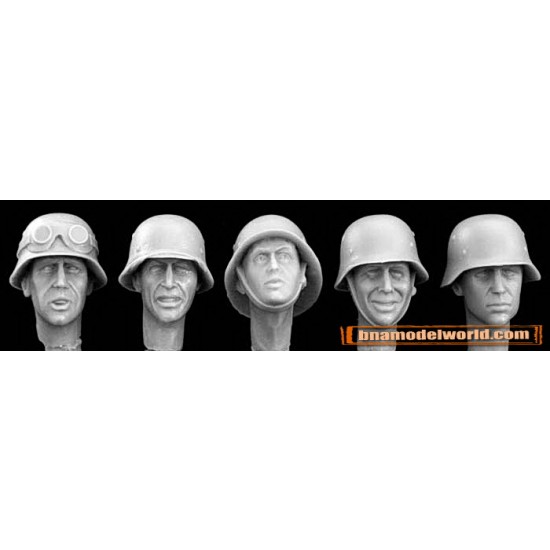 1/35 5x Heads with WWII German Steel Helmets
