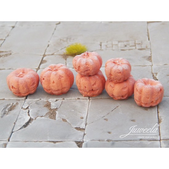 1/45, 1/48, 1/50 Pumpkins Halloween (7pcs)