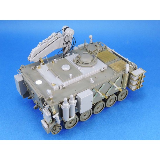 1/35 IDF Fitter Conversion set for AFV Club M113 kit #35311