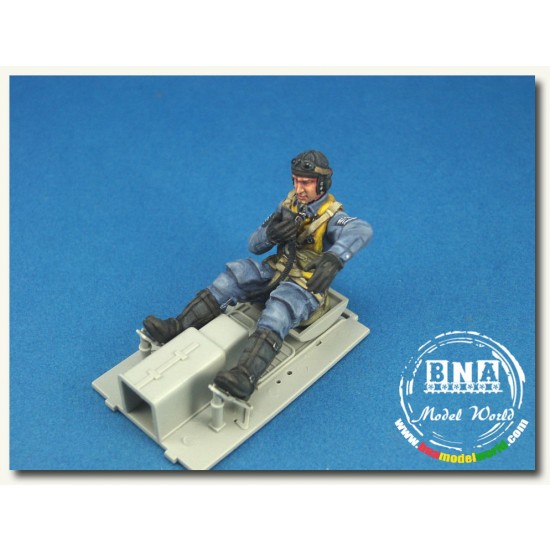 1/24 WWII Luftwaffe Messerschmitt Bf-109 Pilot #2