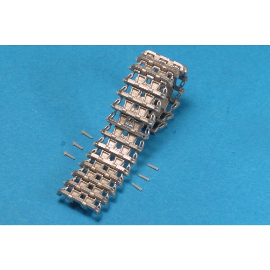 1/35 Metal Tracks for Pz.Kpfw.III & Pz.Kpfw.IV Open Horn 1941-1944 (240 links)