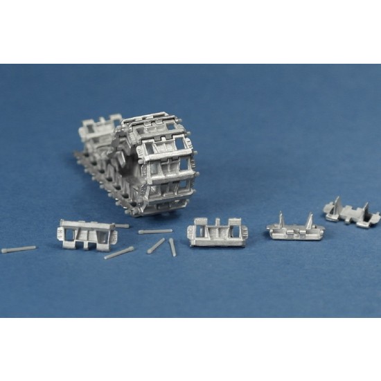 1/35 Metal Tracks for Pz.38(t) Late Type