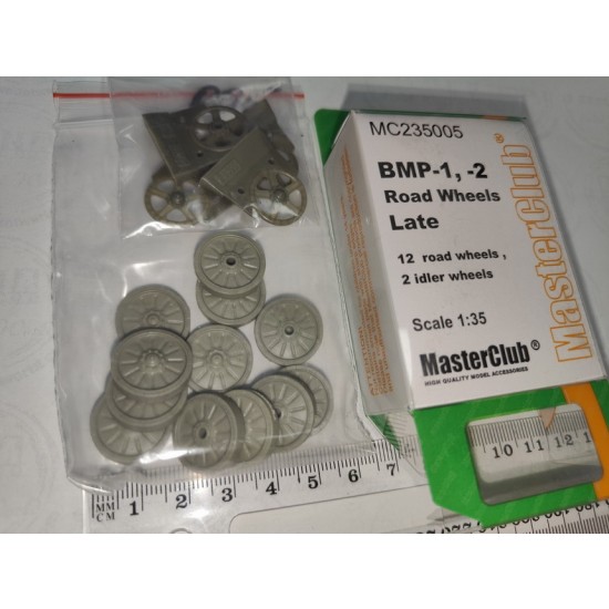 1/35 BMP-2 Road Wheels