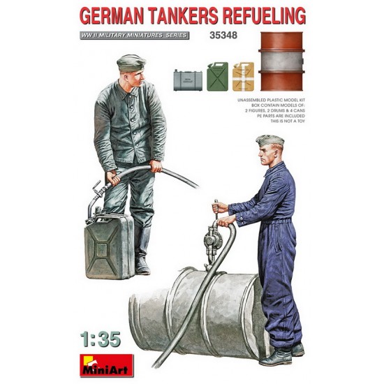 1/35 German Tankers Refuelling (2 figures, 2 drums, 4 cans)