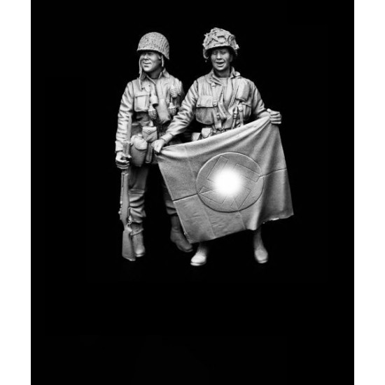 120mm US Airborne, Normandy 1944 (2 figures)