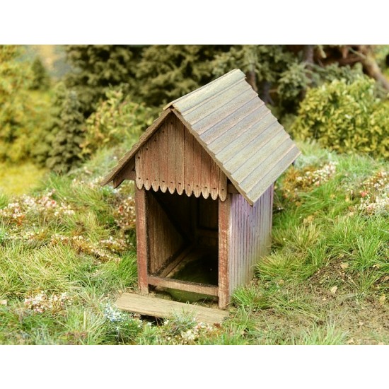 1/48 Wooden Structures Forest well (kit)