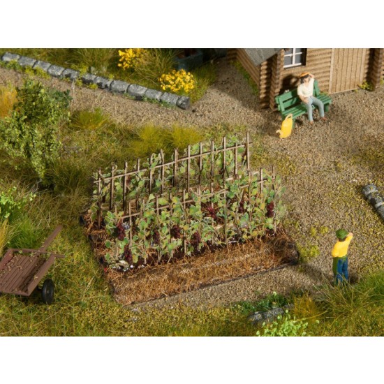 HO Scale Vines with Black Grapes (length: 30mm, width: 60mm, 2 treillages)