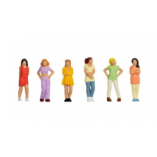 HO Scale Female Teenagers (6 coloured figures with accessories)