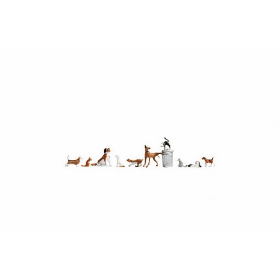 TT Scale Dogs and Cats Assembled and Painted Miniatures