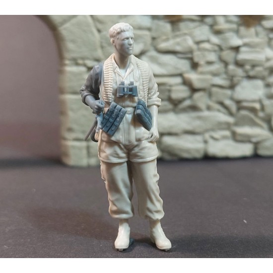 1/35 German Fallschirmjager MG34 Ammo Carrier