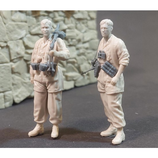 1/35 German Fallschirmjager MG34 Team Set