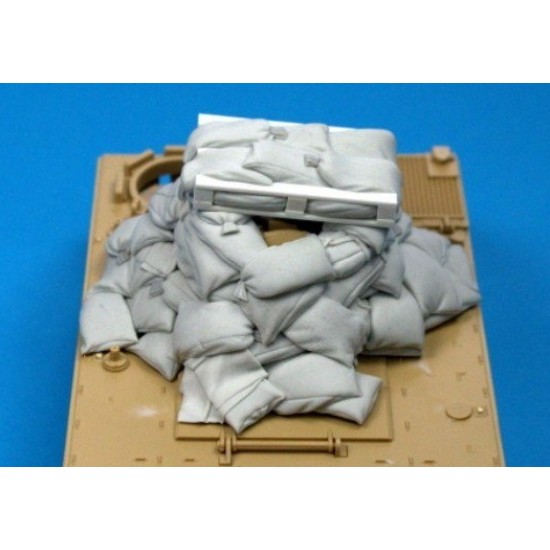 1/35 Sand Armour for IDF M113 APC (Heavy set)