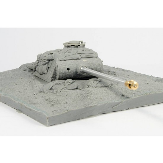 1/35 Dug in Panther Tank Improvised "Strong Point" (Italian Front)