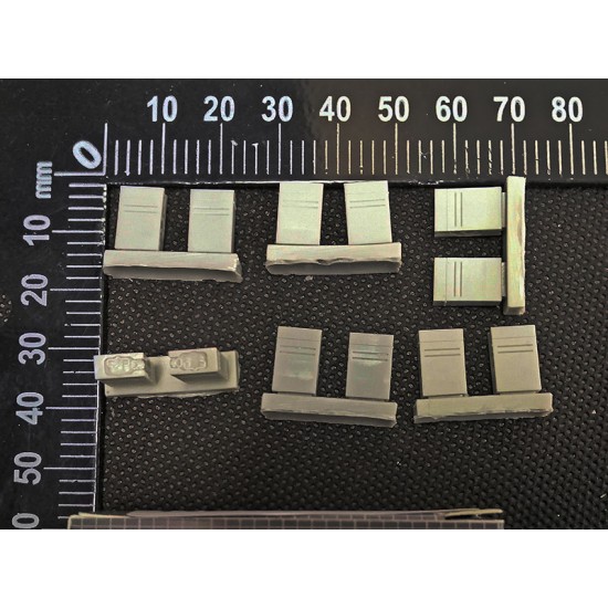 1/35 Metal Ammo Boxes for 20mm Flak38 (12pcs)